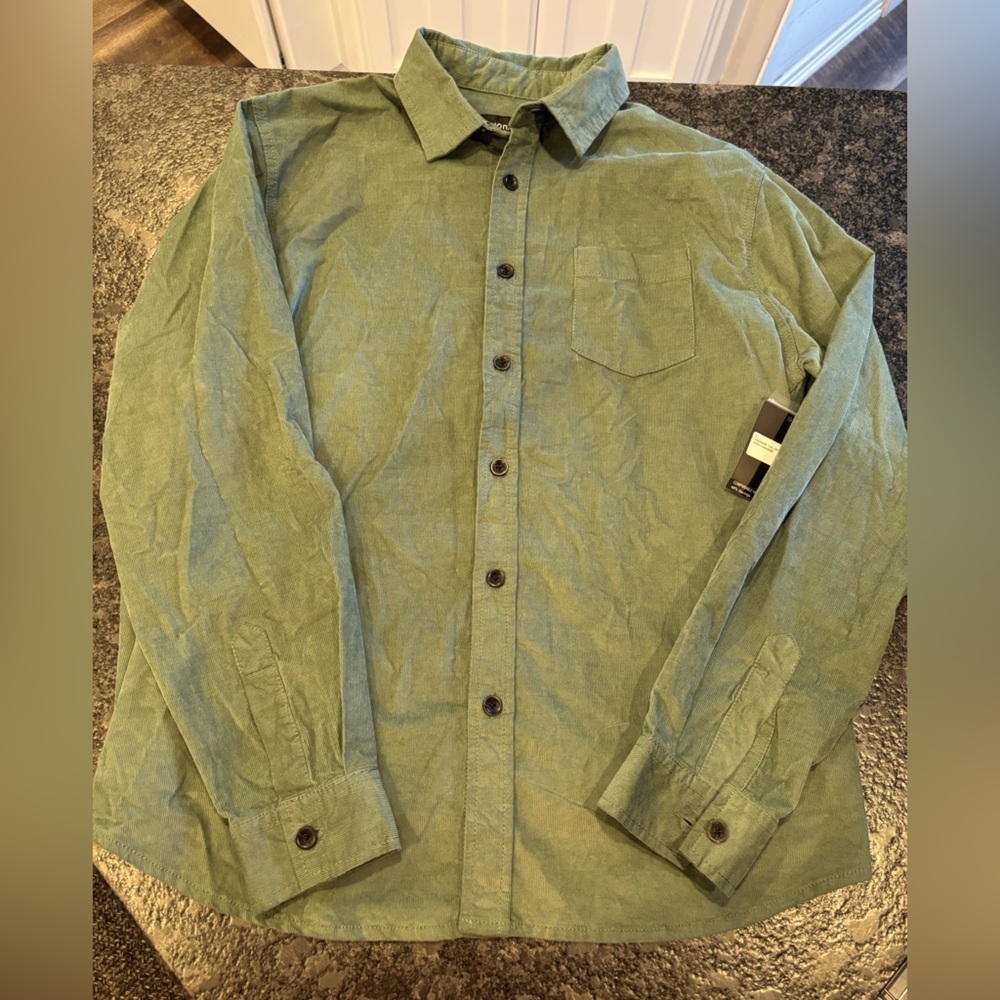 Men’s L Union Olive Green Button Down